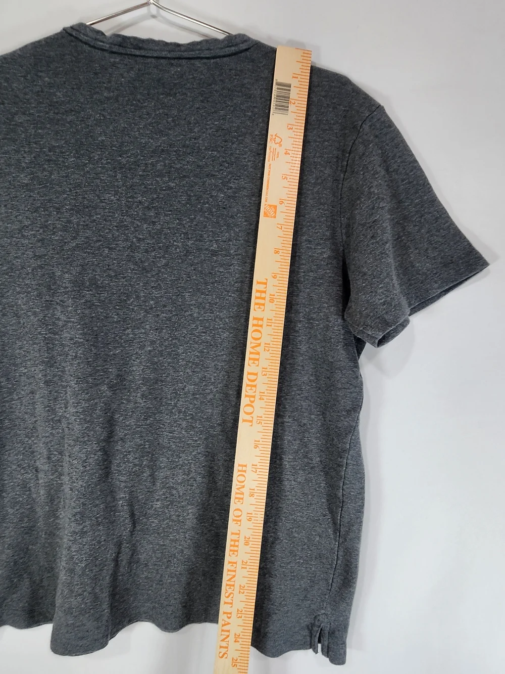 Banana Republic Men's Luxe Touch Performance Tee Gray Crewneck T-Shirt Size L